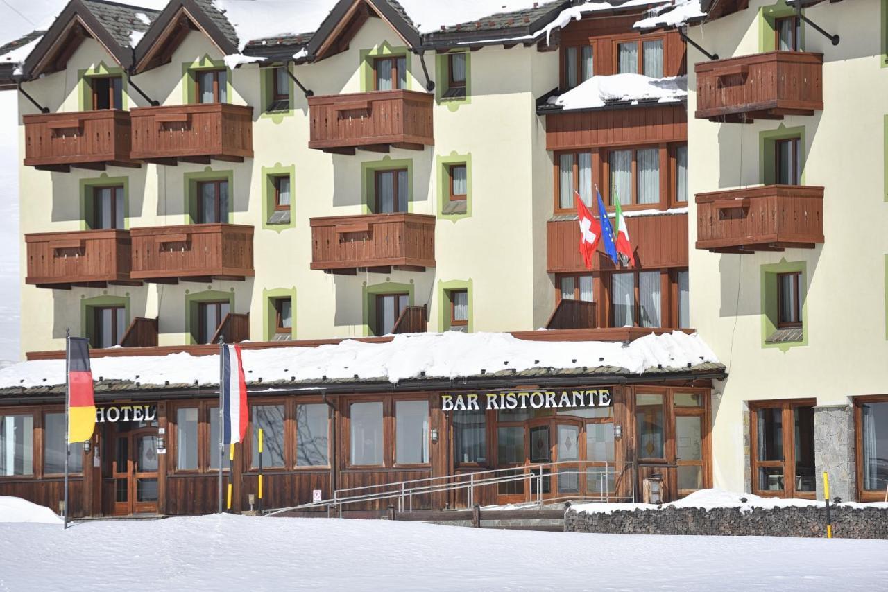 Hotel Interalpen Isolaccia Zewnętrze zdjęcie